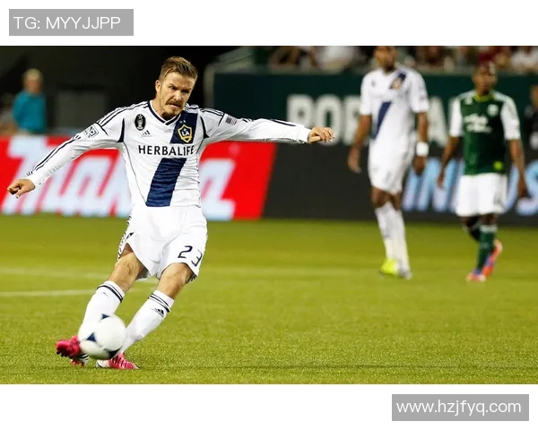 盘点当今足坛颜值与实力并存的十大最美女足球巨星